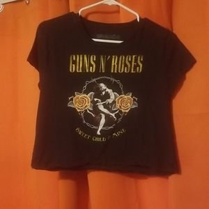 Gund N' Roses chrop top